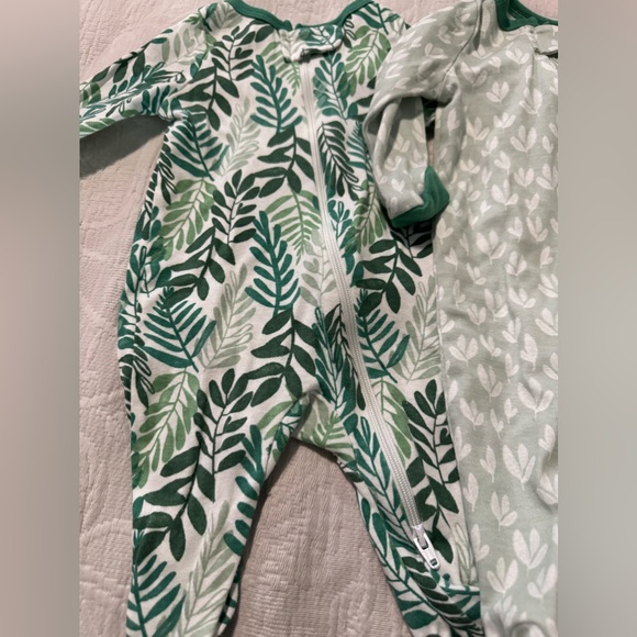 set 2 zip - Picture 2 of 6